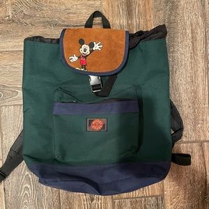 VINTAGE Mickey Mouse backpack 🐭